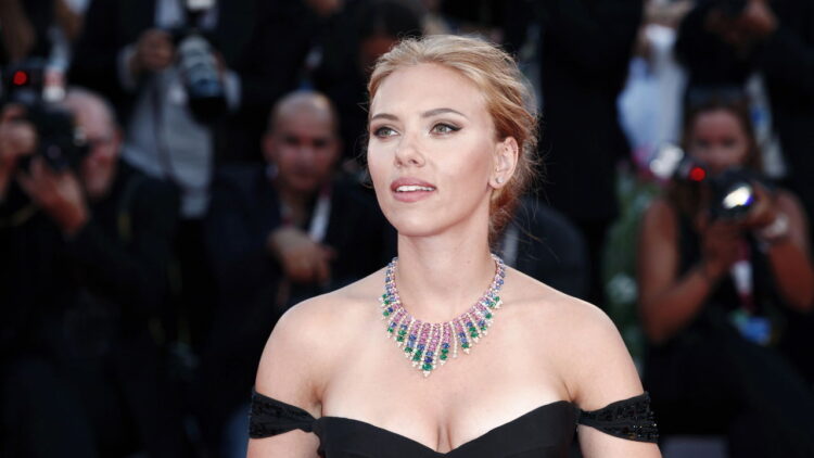 Scarlett Johansson es la actriz más taquillera de la historia