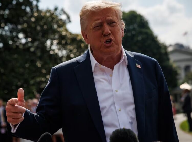 Trump sube la presión: impone arancel de 30 % a México si no frena fentanilo