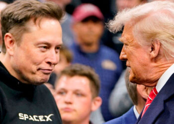 Musk lanza America Party y Trump lo critica