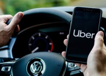 Viajar en Uber costará hasta 7% más: empresa ajusta tarifas ante reforma laboral