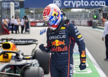 Ve Button a Verstappen fuera de Red Bull sin privilegios