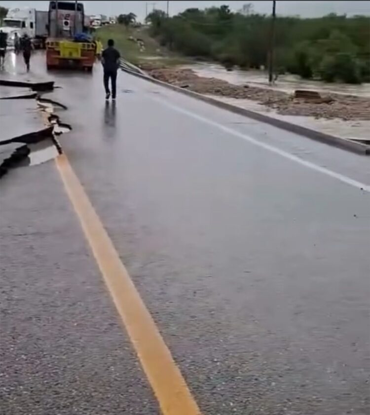 Causó “Barry” daños por 40 mdp a red carretera de Tamaulipas