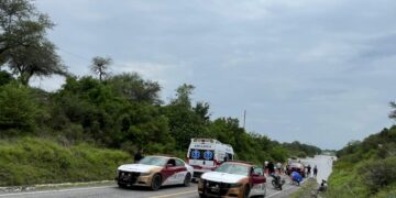 Persiste cierre de vialidad en carreteras de Victoria a Villa de Casas y a Soto la Marina