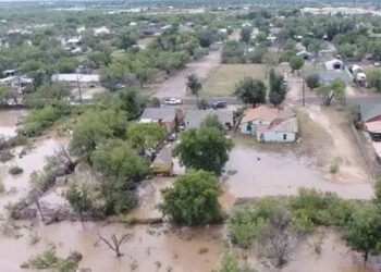 EU agradece apoyo de México en inundaciones; ‘enviaron valientes equipos’