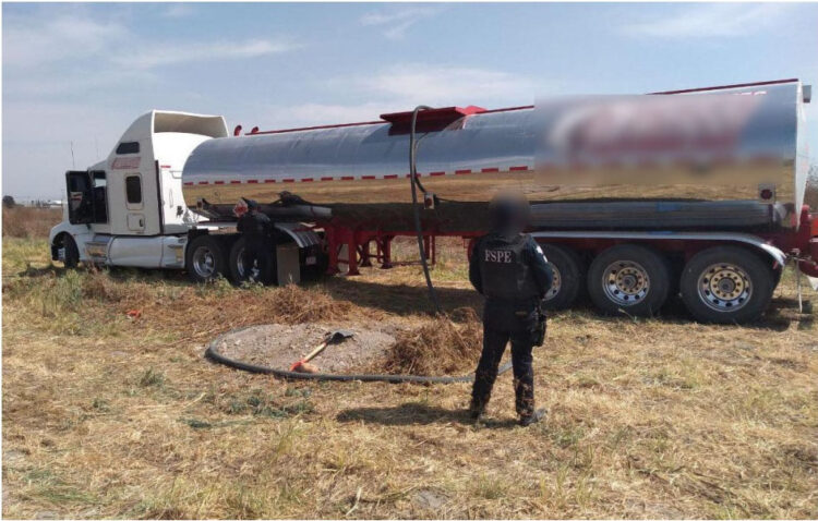 Confiscan 35 mil litros de huachicol en Tamaulipas