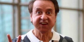 Carlos Villagrán regresa como “Quico” a los 81 años en show en Perú