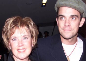 Robbie Williams revela la difícil situación de salud en su familia