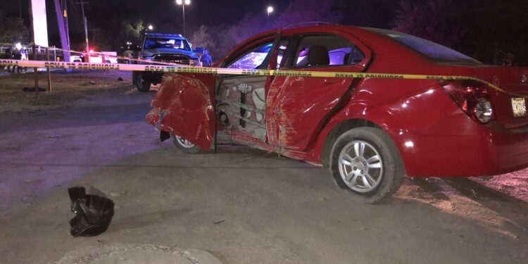 Automovilista embiste y mata a motociclista en libramiento Naciones Unidas de Victoria