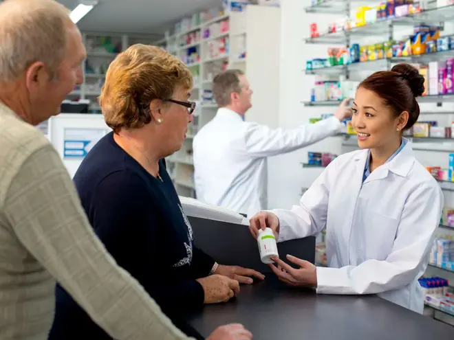 En que farmacias y qué descuentos puedes obtener con credencial del INAPAM