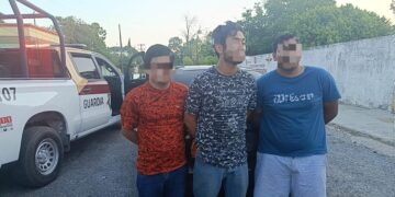 Cae tres personas por asaltar a un transeúnte en sector Soriana-Carrera