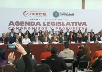 Monreal prevé aprobar 30 reformas a leyes en nuevo periodo legislativo