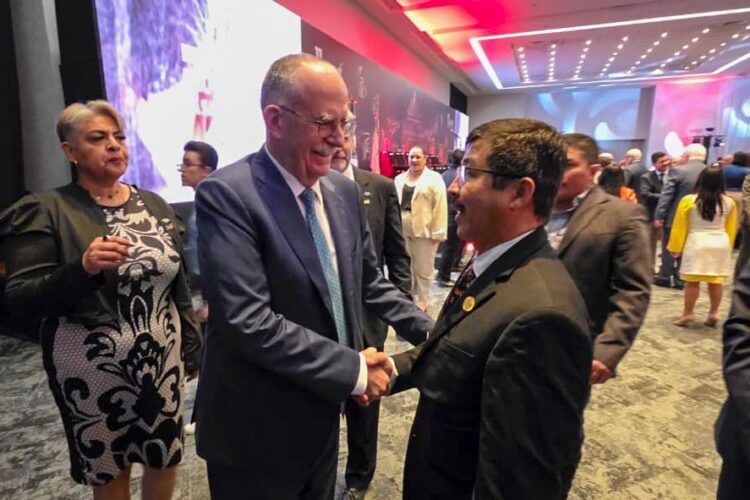 Recibe MVZ Dámaso Anaya Premio Nacional al Mérito Profesional 2025