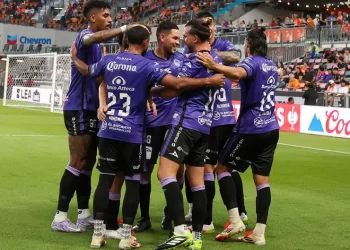 Mazatlán derrota 2-0 a Houston Dynamo en la Leagues Cup 2025