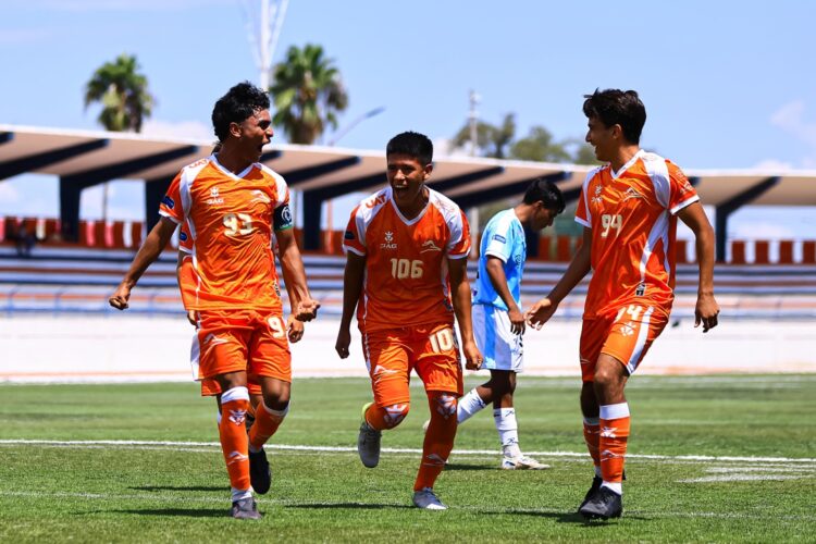 Inicia el campeón Correcaminos con triunfo 1-0 sobre Lobos