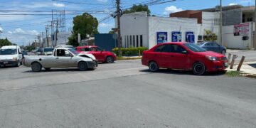 Enésimo accidente vehicular en el crucero 9 y Aldama de Cd. Victoria