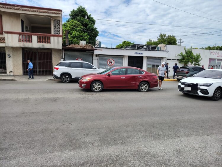 Fuerte choque en crucero 13 Olivia Ramírez deja 4 heridos en Cd. Victoria