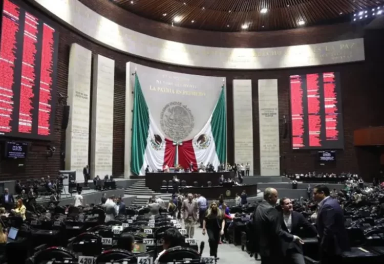 No hubo acuerdo en Cámara de Diputados, extienden mesa directiva actual