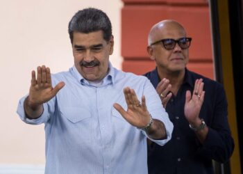 Periodistas mexicanos retenidos y deportados en Venezuela tras cobertura