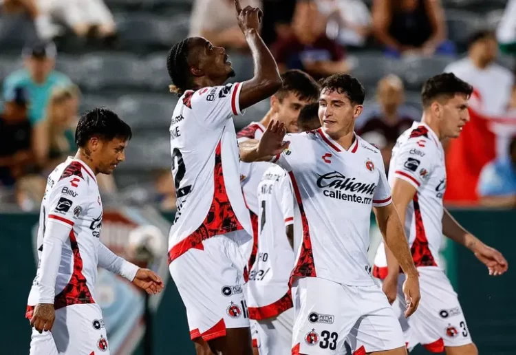 Gilberto Mora y Xolos derrotan 2-1 a Colorado Rapids