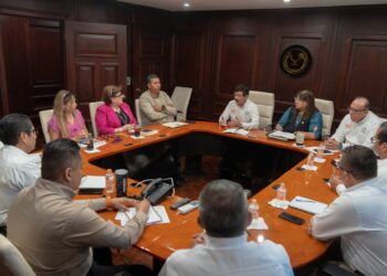 Llama rector de la UAT a su equipo a redoblar esfuerzos por una mejor educación superior en Tamaulipas