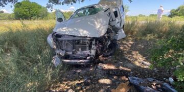 Otro choque en la Rumbo Nuevo; chofer salva la vida ¡de milagro!