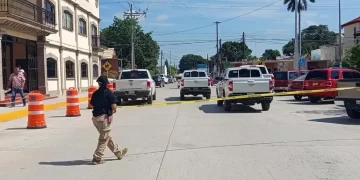Policía se suicida frente a la Fiscalía en Xicoténcatl, Tamaulipas