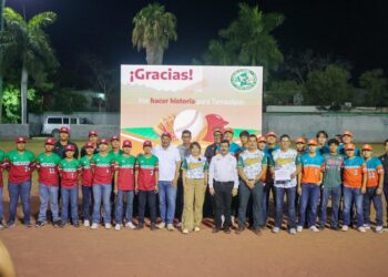 Reconocen a beisbolistas victorenses que representaron a México en Serie Mundial de Ligas Pequeñas