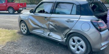 Enésimo accidente vehicular en el crucero de Michoacán y Eje Vial