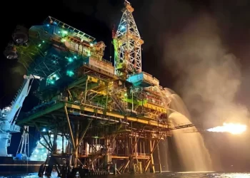 “Piratas” asaltan plataforma de Pemex