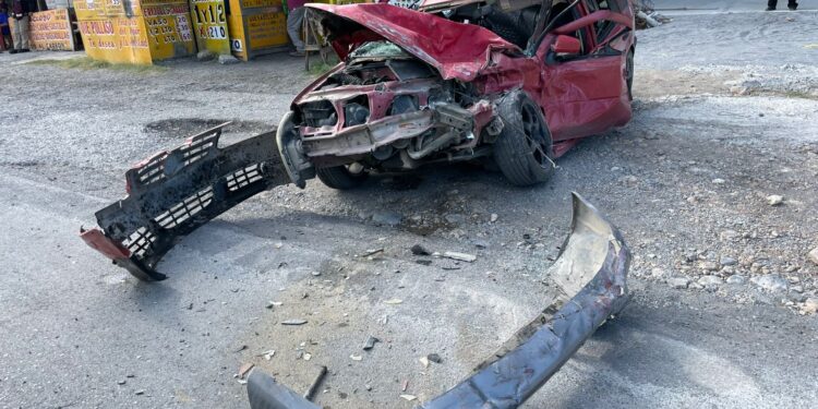 Seis heridos en fuerte choque en Av. de La Unidad de Cd. Victoria