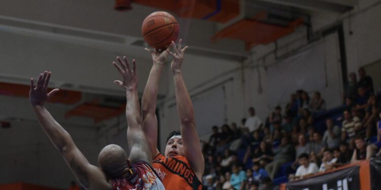Corre Básquet gana y convence en Tampico
