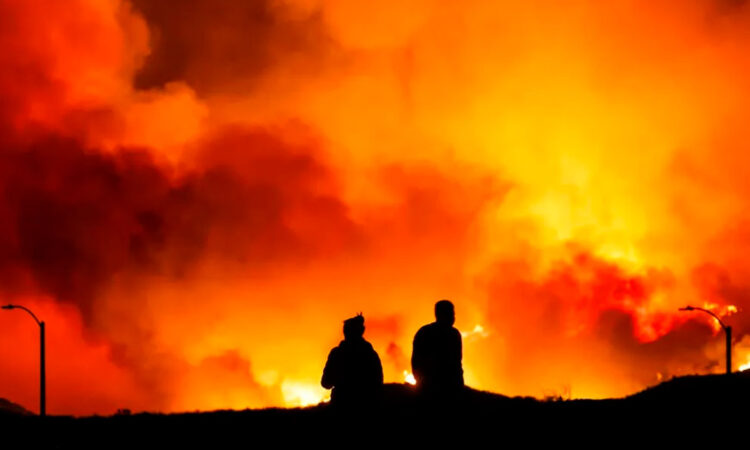 Amenaza ola de incendios a costa oeste de EU