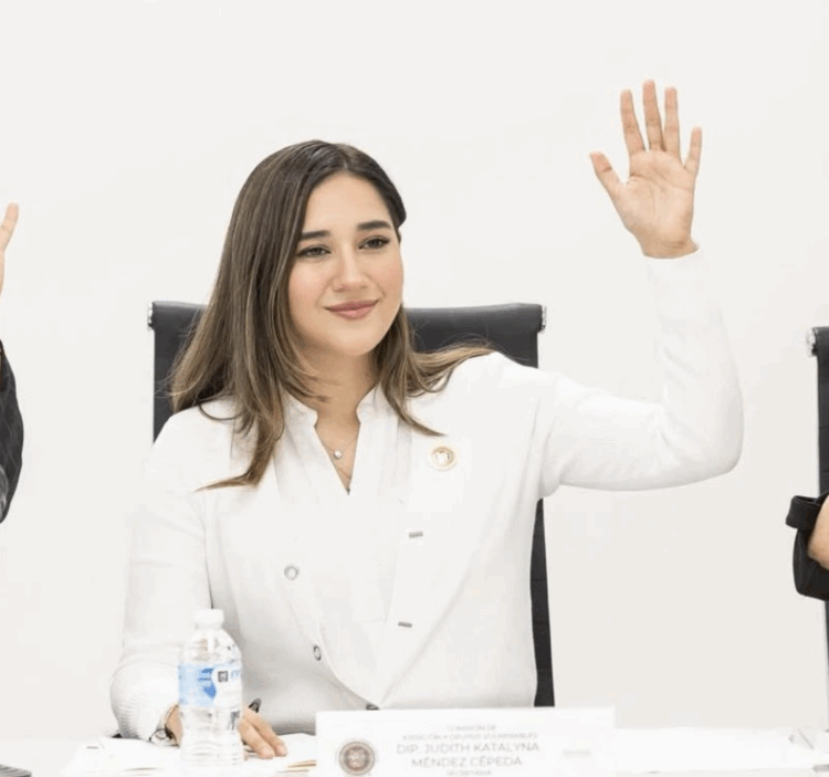 Propone diputada invlucrar a ciudadanos en decisiones de su ciudad