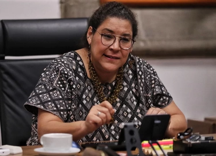 Pretende Corte heredar altos salarios: Batres