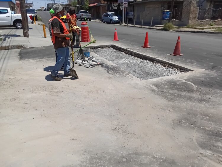 Rehabilitan vialidades de Nuevo Laredo