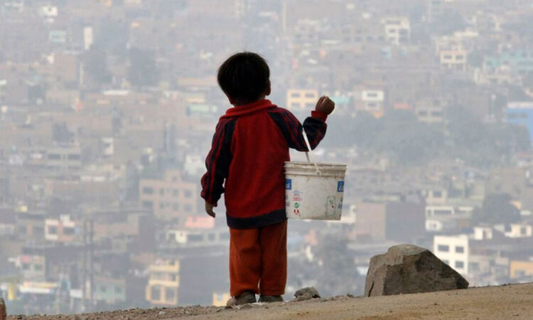 Pobreza extrema golpea a niños menores de 5 años
