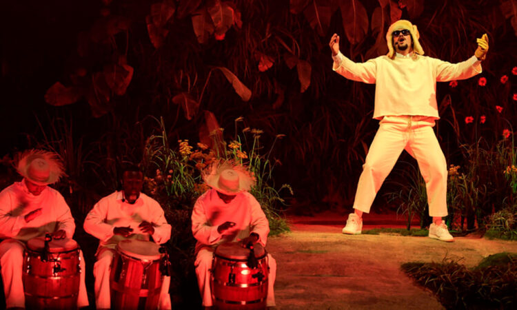 Bad Bunny pone a perrear hasta a los sordos