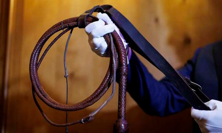 Subastarán más de mil objetos icónicos del cine en Los Ángeles