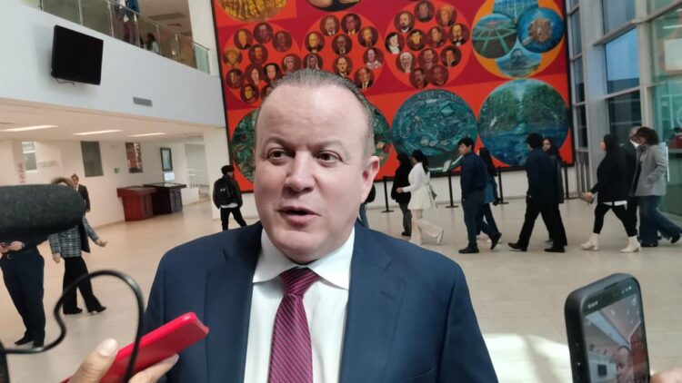 Contubernio Cabeza de Vaca-Carmona era secreto a voces: Cantúrosas