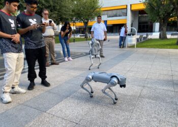 Investigan estudiantes de Universidad Politécnica Victoria con ¡roboperros!