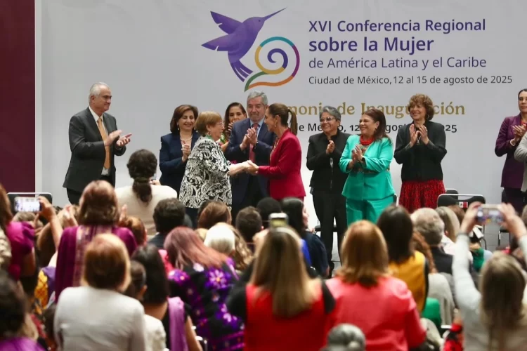 En tiempo de mujeres persiste misoginia: Sheinbaum