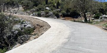 Mejoran los caminos rurales en el Altiplano