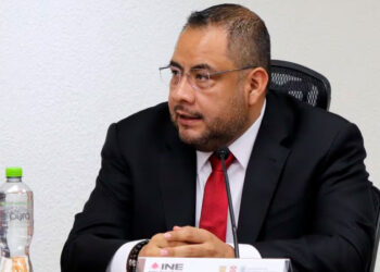 Nombran a Omar Reyes como titular de la Unidad de Inteligencia Financiera en México