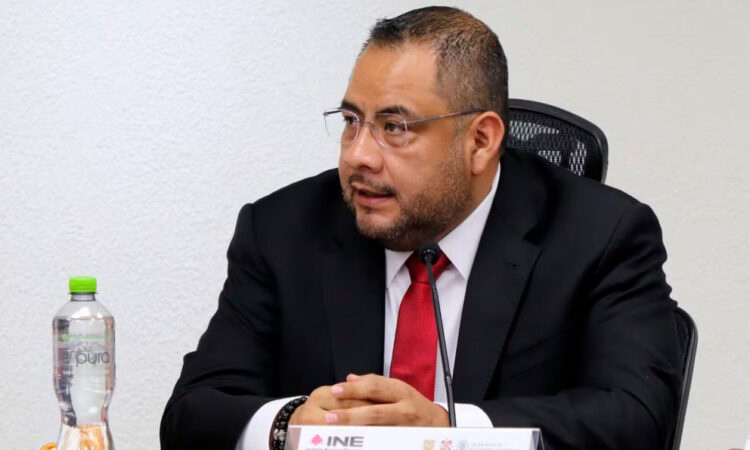 Nombran a Omar Reyes como titular de la Unidad de Inteligencia Financiera en México