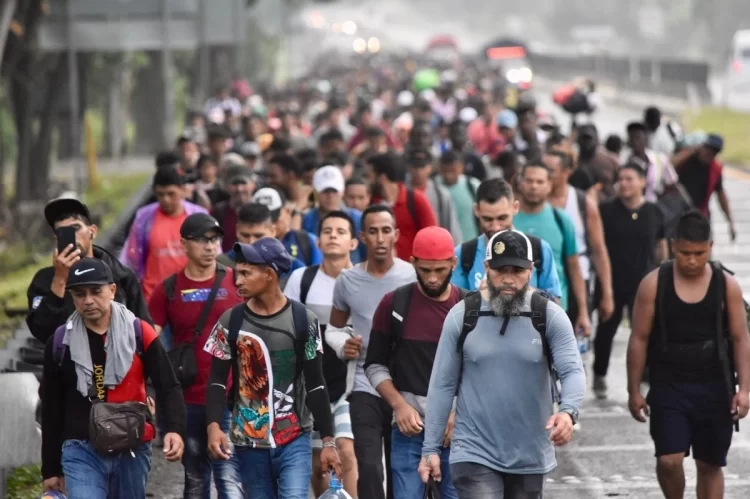 Denuncian agresión a dirigentes de colectivos