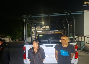 Frustran robo de minisplit en escuela