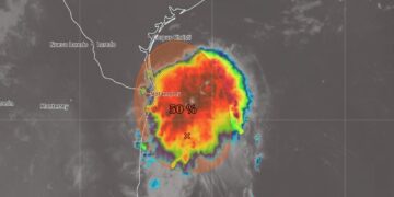 Pronostican formación de huracán en el Golfo de México