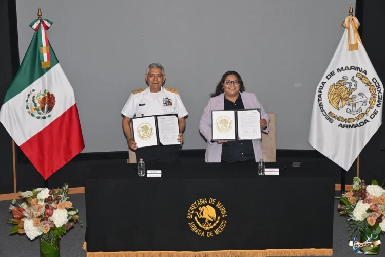 Semar firma convenio con Secretaría de las Mujeres