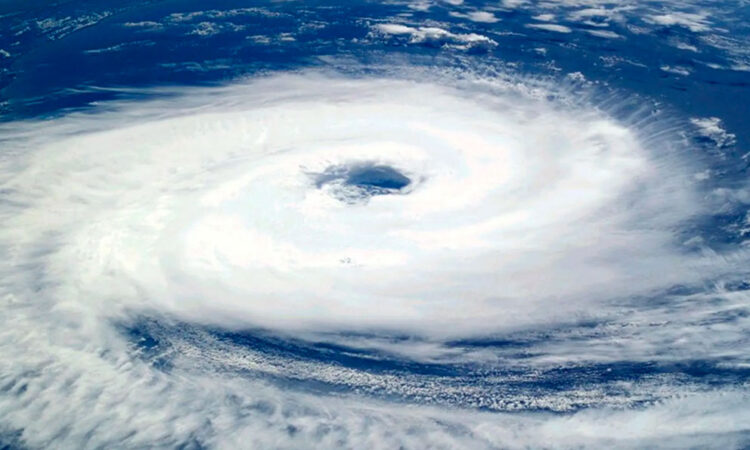 Amenaza un ‘gran huracán’ al Caribe