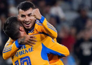 Tigres pierde 2-1 ante LAFC y depende de otros resultados para avanzar